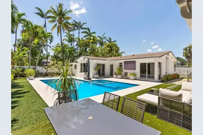 1736 SW 30th St, Fort Lauderdale, FL 33315 - Photo 1