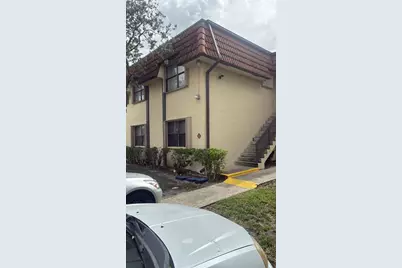 501 NW 100th Pl, Unit #101, Pembroke Pines, FL 33024 - Photo 1