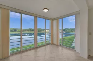 9450 Poinciana Pl, Davie, FL 33324 - Photo 1