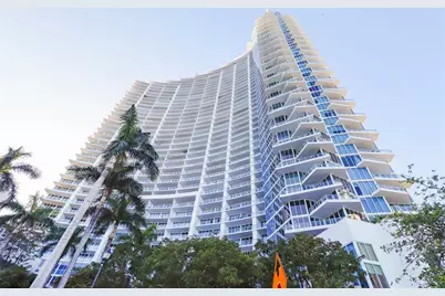 2020 N Bayshore Dr, Unit #2906, Miami, FL 33137 - Photo 1