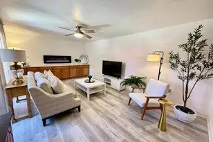 2911 SW 22nd Cir, Delray Beach, FL 33445 - Photo 1