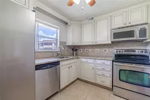 701 Lori Dr, Palm Springs, FL 33461 - Photo 1