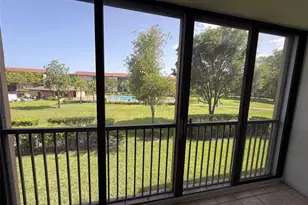 12650 SW 15th St, Pembroke Pines, FL 33027 - Photo 1