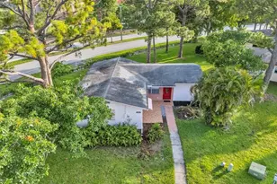 436 SW Natura Ave, Deerfield Beach, FL 33441 - Photo 1