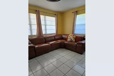 21  Ventnor B, Deerfield Beach, FL 33442 - Photo 1