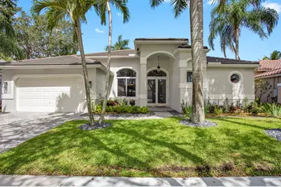 2615  Oakbrook Ct, Weston, FL 33332 - Photo 1