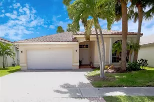 181 Alhambra Way, Weston, FL 33326 - Photo 1