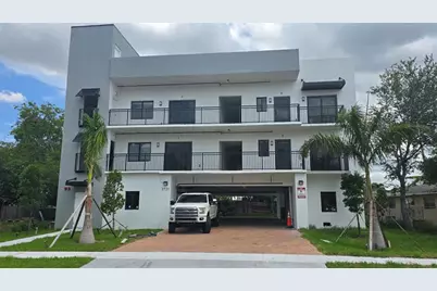 3721 SW 12th Place #3, Fort Lauderdale, FL 33312 - Photo 1