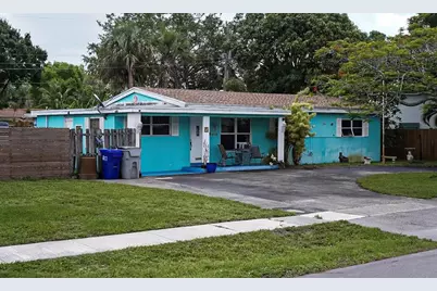 1048 SW 1, Pompano Beach, FL 33060 - Photo 1
