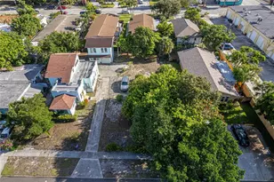 627 Valley Forge Rd, West Palm Beach, FL 33405 - Photo 1