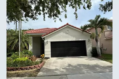 970  Tulip Cir, Weston, FL 33327 - Photo 1