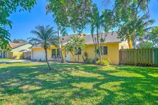 1386 Fulmar Dr, Delray Beach, FL 33444 - Photo 1