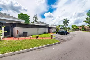 2351 SW 81st Ave, Davie, FL 33324 - Photo 1