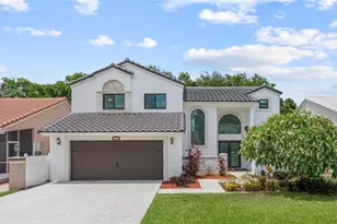 10037 Country Brook Rd, Boca Raton, FL 33428 - Photo 1