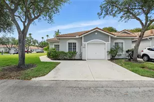 4747 SW 12th Pl, Deerfield Beach, FL 33442 - Photo 1