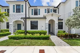 28637 SW 132nd Ct, Homestead, FL 33033 - Photo 1