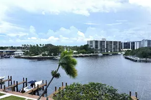 105 NE 19th Ave, Deerfield Beach, FL 33441 - Photo 1