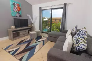 50 SE 12th St, Boca Raton, FL 33432 - Photo 1