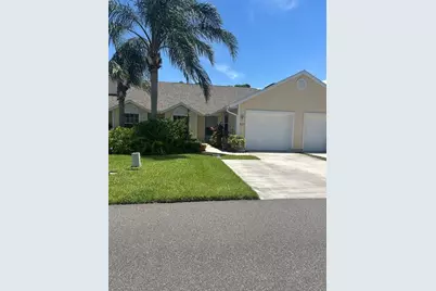 537  6th St, Vero Beach, FL 32962 - Photo 1