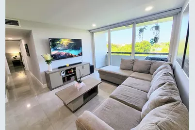 802 NW 87th Ave, Unit #516, Miami, FL 33172 - Photo 1