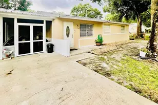 777 SE 36th Terrace, Okeechobee, FL 34974 - Photo 1