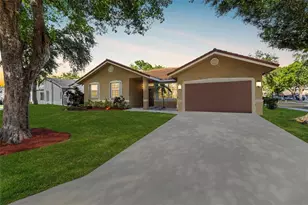 5012 NW 45th Ave, Coconut Creek, FL 33073 - Photo 1