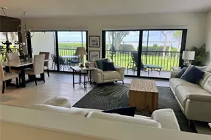 218 NE Edgewater Dr, Stuart, FL 34996 - Photo 1