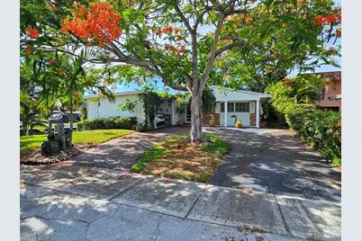 817 NE 5th Street, Deerfield Beach, FL 33441 - Photo 1