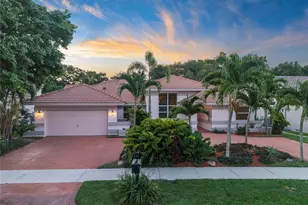 9101 N Southern Orchard Rd, Davie, FL 33328 - Photo 1