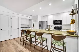 10002 Chapman Oak Ct, Palm Beach Gardens, FL 33410 - Photo 1