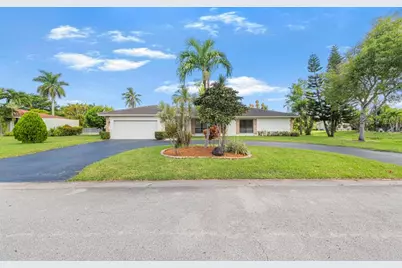 2640 NW 115th Dr, Coral Springs, FL 33065 - Photo 1