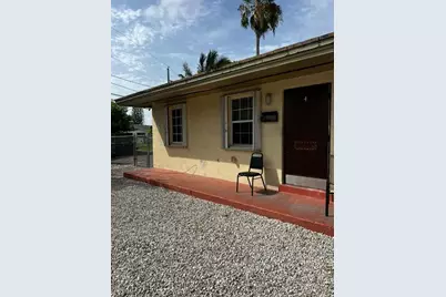 22300 SW 115th Unit 4, Miami, FL 33170 - Photo 1