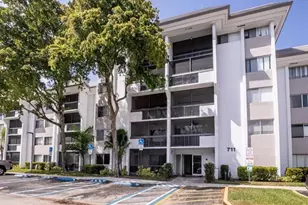 711 N Pine Island Rd, Plantation, FL 33324 - Photo 1