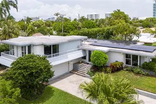 1909 Admirals Way, Fort Lauderdale, FL 33316 - Photo 1