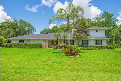 605  40th Ave SW, Vero Beach, FL 32968 - Photo 1