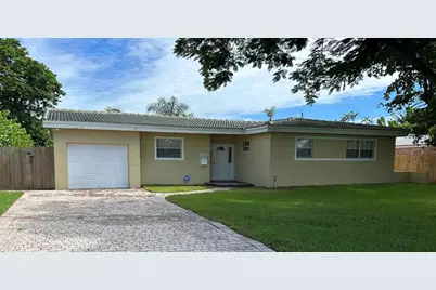 1811 NE 43rd Street, Oakland Park, FL 33308 - Photo 1