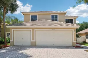 3735 Torres Cir, West Palm Beach, FL 33409 - Photo 1