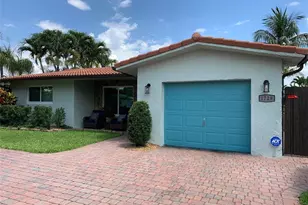 1729 NW 37th St, Oakland Park, FL 33309 - Photo 1