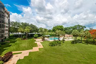 900 St Charles Pl, Pembroke Pines, FL 33026 - Photo 1