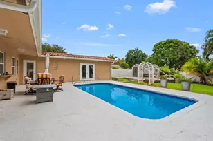 2540 NW 9th Terrace, Wilton Manors, FL 33311 - Photo 1