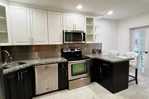 710 NW 106th Ave, Pembroke Pines, FL 33026 - Photo 1