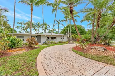 2641 NE 16th St, Pompano Beach, FL 33062 - Photo 1