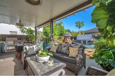 2474 NE 4th St, Homestead, FL 33033 - Photo 1