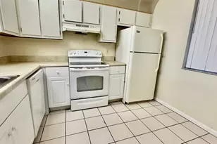 2820 Somerset Dr, Fort Lauderdale, FL 33311 - Photo 1