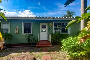 302 SW 15th St, Dania Beach, FL 33004 - Photo 1