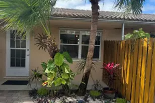 728 NE 13th Ct, Fort Lauderdale, FL 33304 - Photo 1