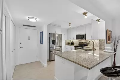 1170 N Federal Highway #706, Fort Lauderdale, FL 33304 - Photo 1