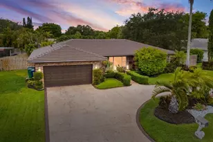 9756 NW 20th St, Coral Springs, FL 33071 - Photo 1