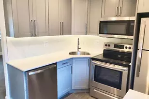 2609 NW 9th Ave, Wilton Manors, FL 33311 - Photo 1