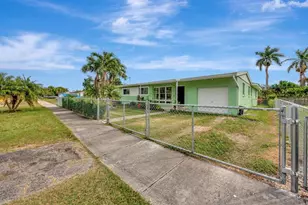 1710 NW 9th St, Homestead, FL 33030 - Photo 1